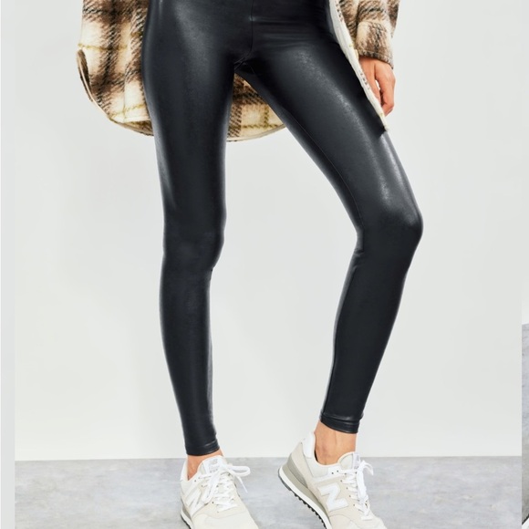 Wilfred Free Daria Pant black vegan M - Picture 3 of 8